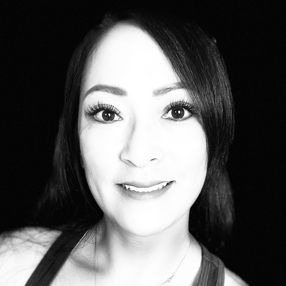 Meet your Posher, Shelbie - Picture 1 of 1